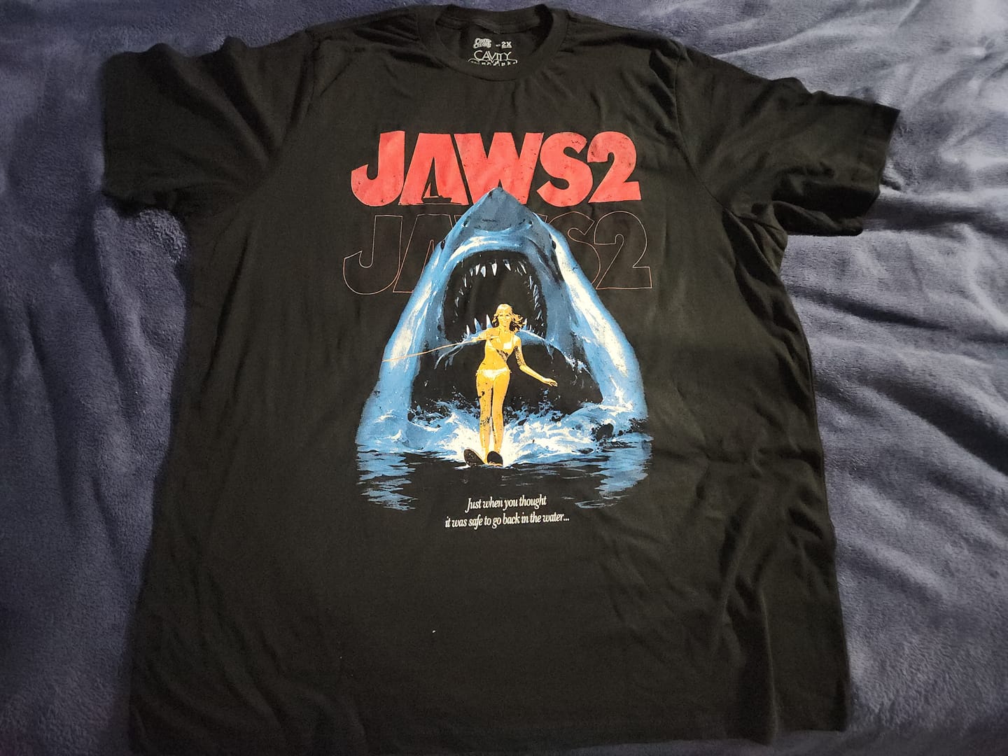 Customer photo review of JAWS 2: RETRO HORROR - T-SHIRT