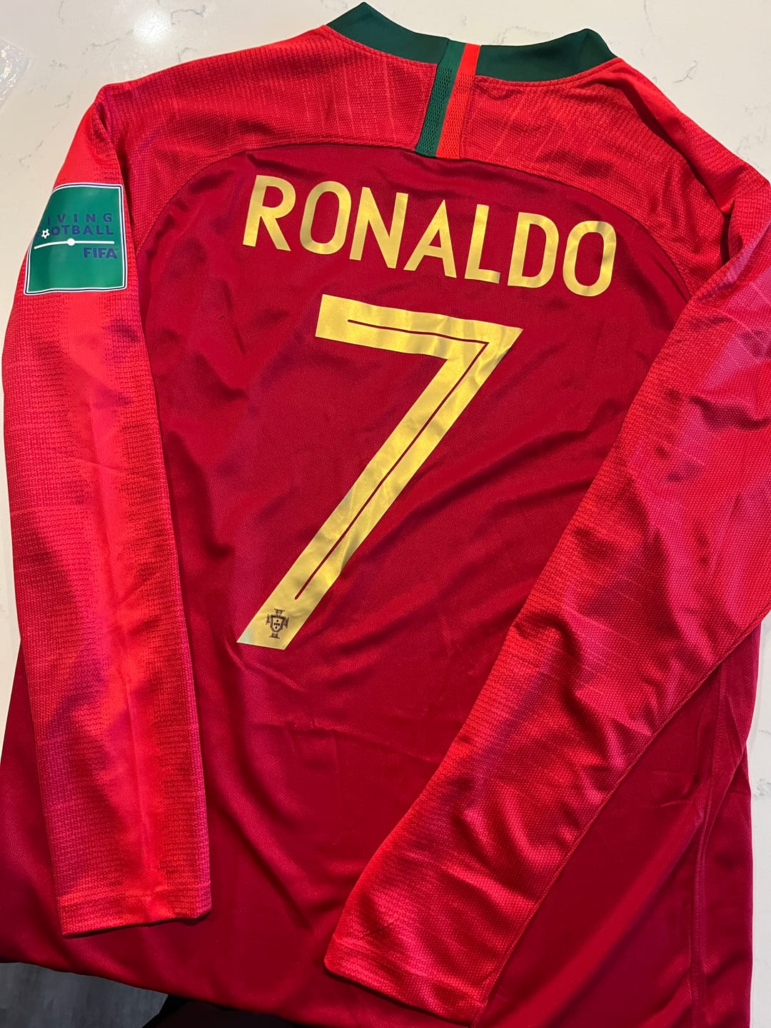 Customer photo review of Cristiano Ronaldo Portugal 2018 World Cup Retro Jersey Trikot Maglia Soccer Shirt