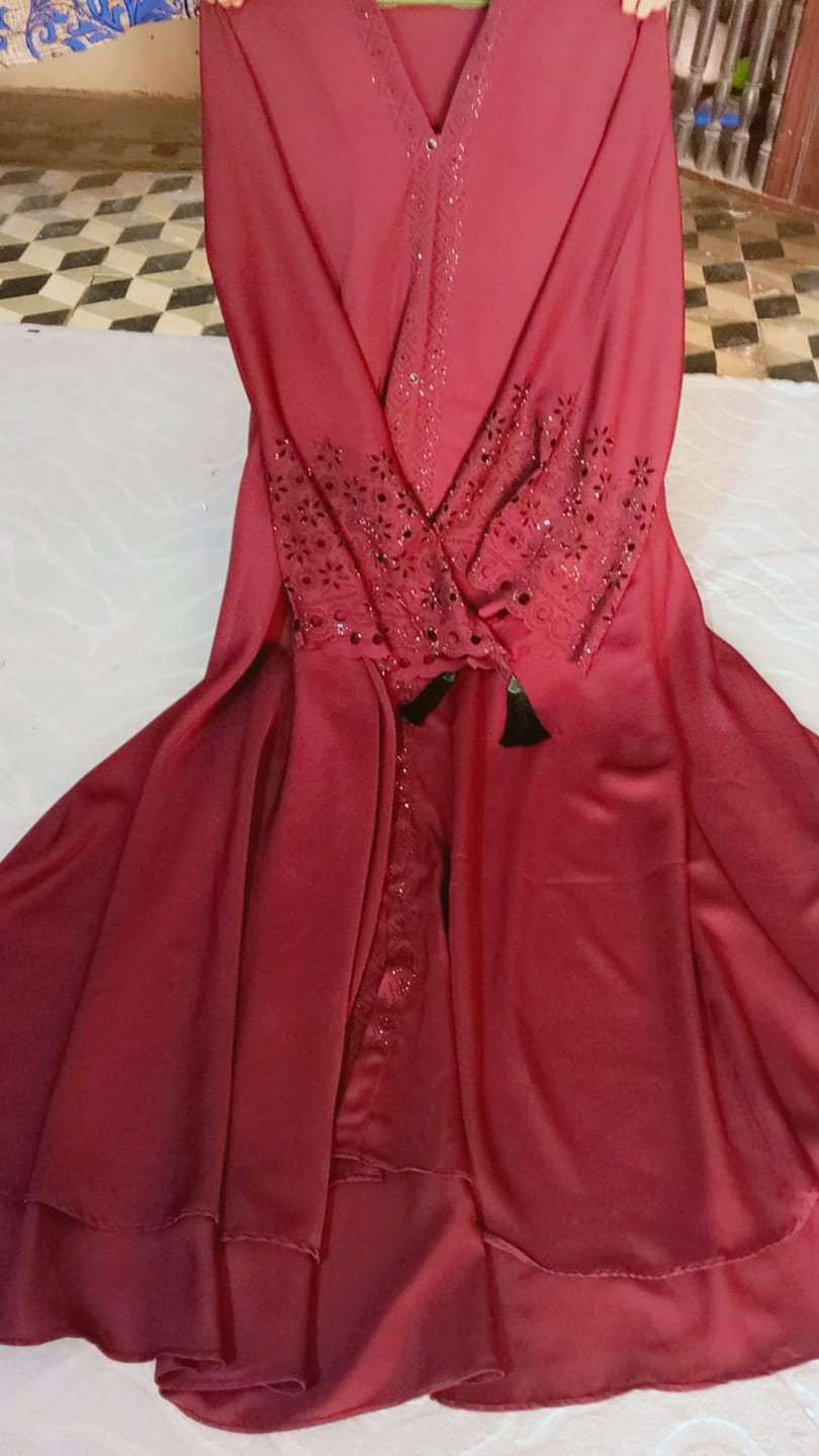 Customer photo review of Butterfly Abaya - Maroon