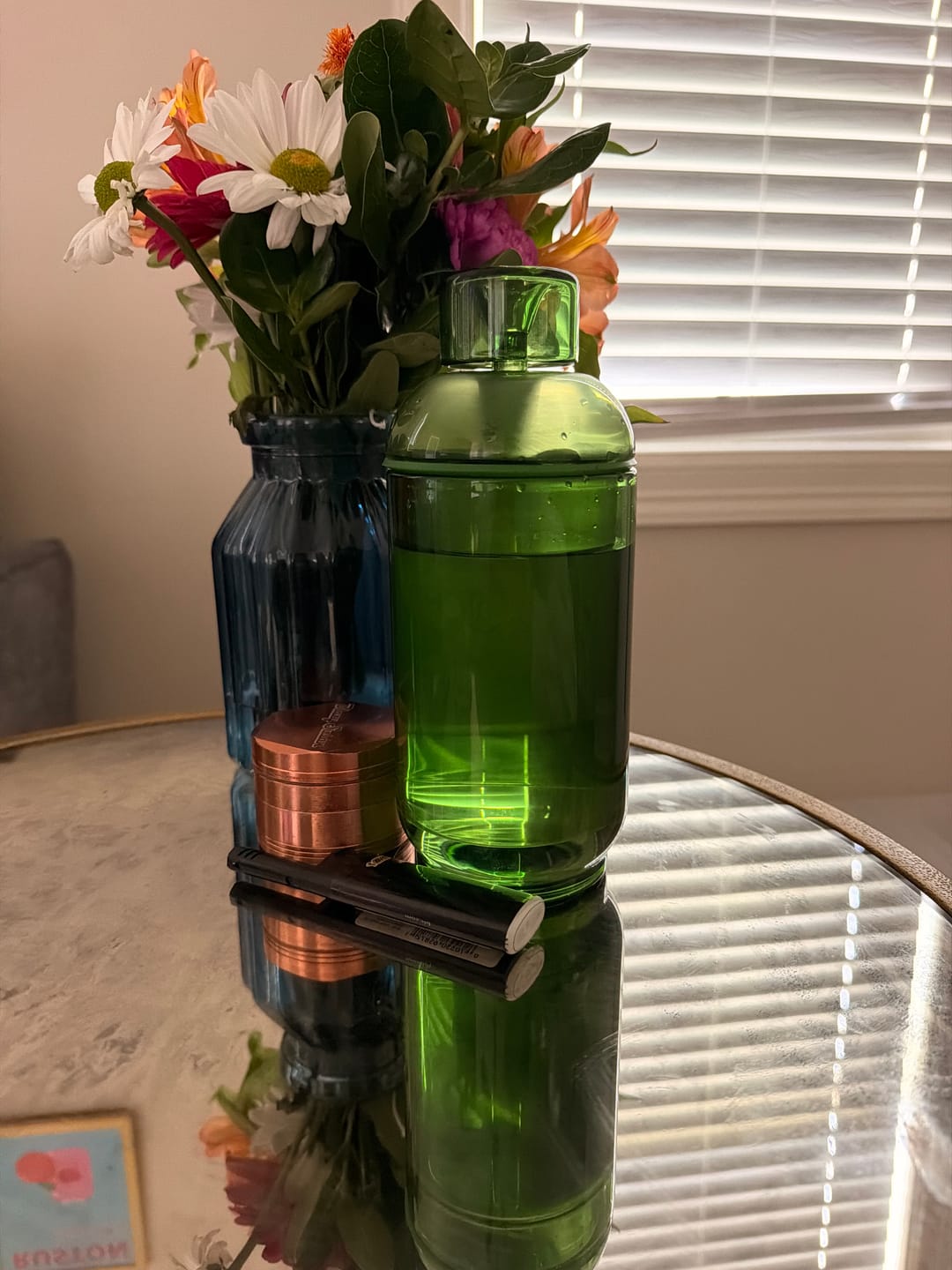 Customer photo review of Vesper Gravity Bong