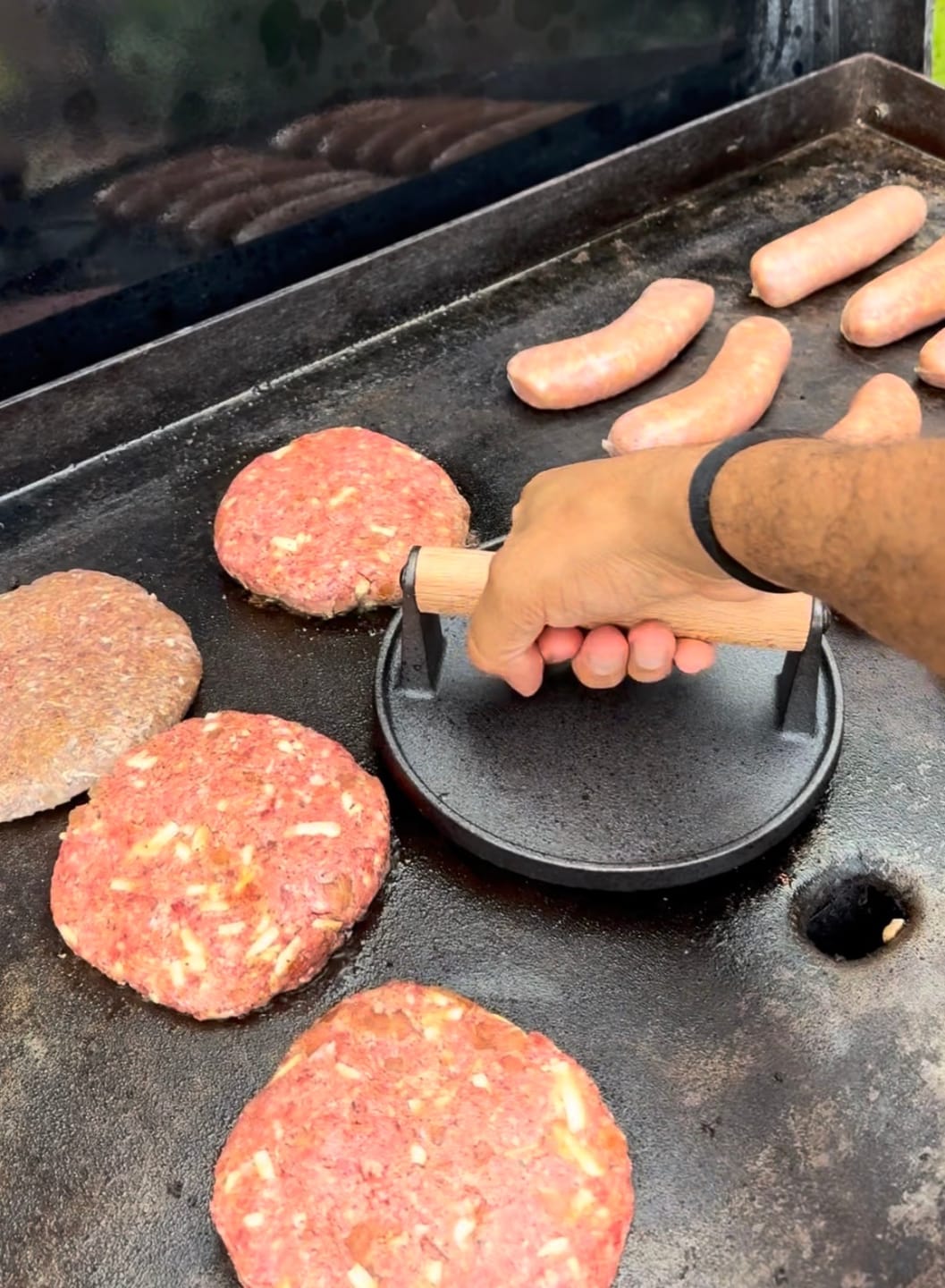 Customer photo review of Big Boy Mario: A Smash Brother Circular Burger Press