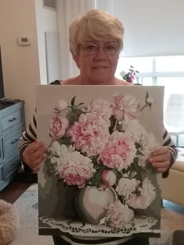 Customer photo review of Vase de Pivoines