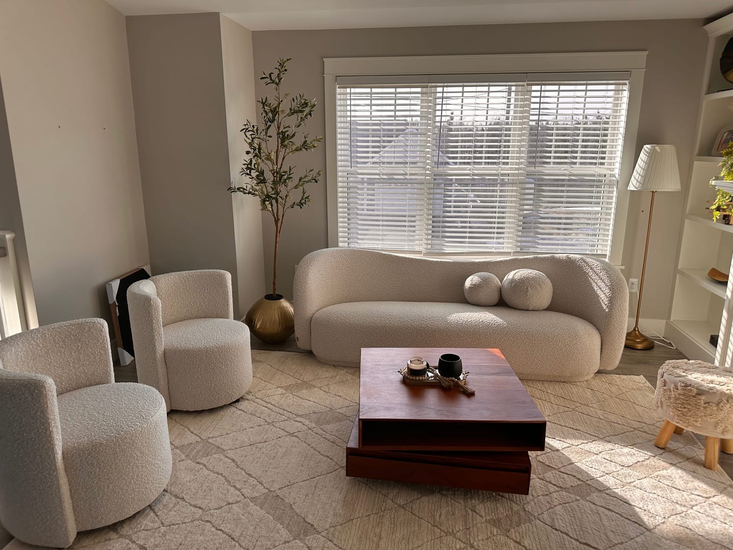 Customer photo review of Diane Form Sleeper Sofa