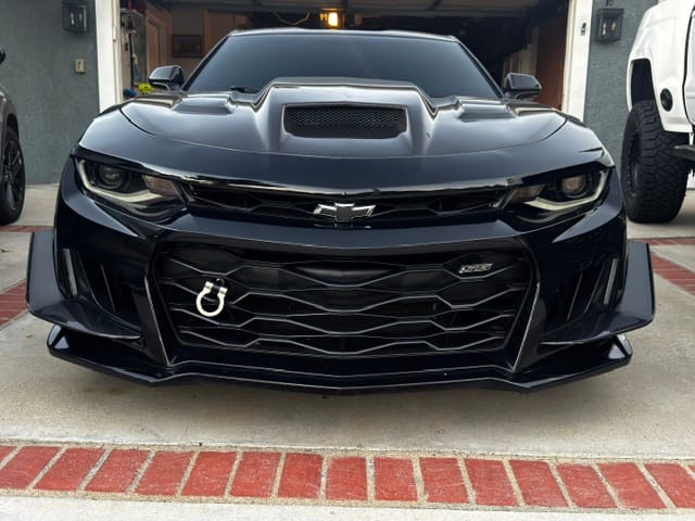 Customer photo review of 2016-2025 Chevy Camaro Terminator Full Carbon Fiber Hood