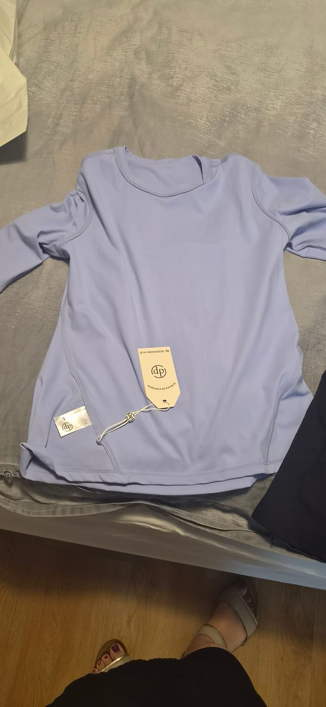 Customer photo review of חולצת ספורט שליש MODEST SHIRT