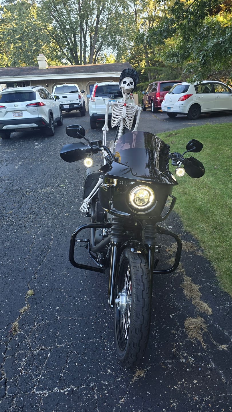 Customer photo review of Viking Darkin Motorcycle Fairing for Harley Softail Street Bob FXBB/S Gloss Black