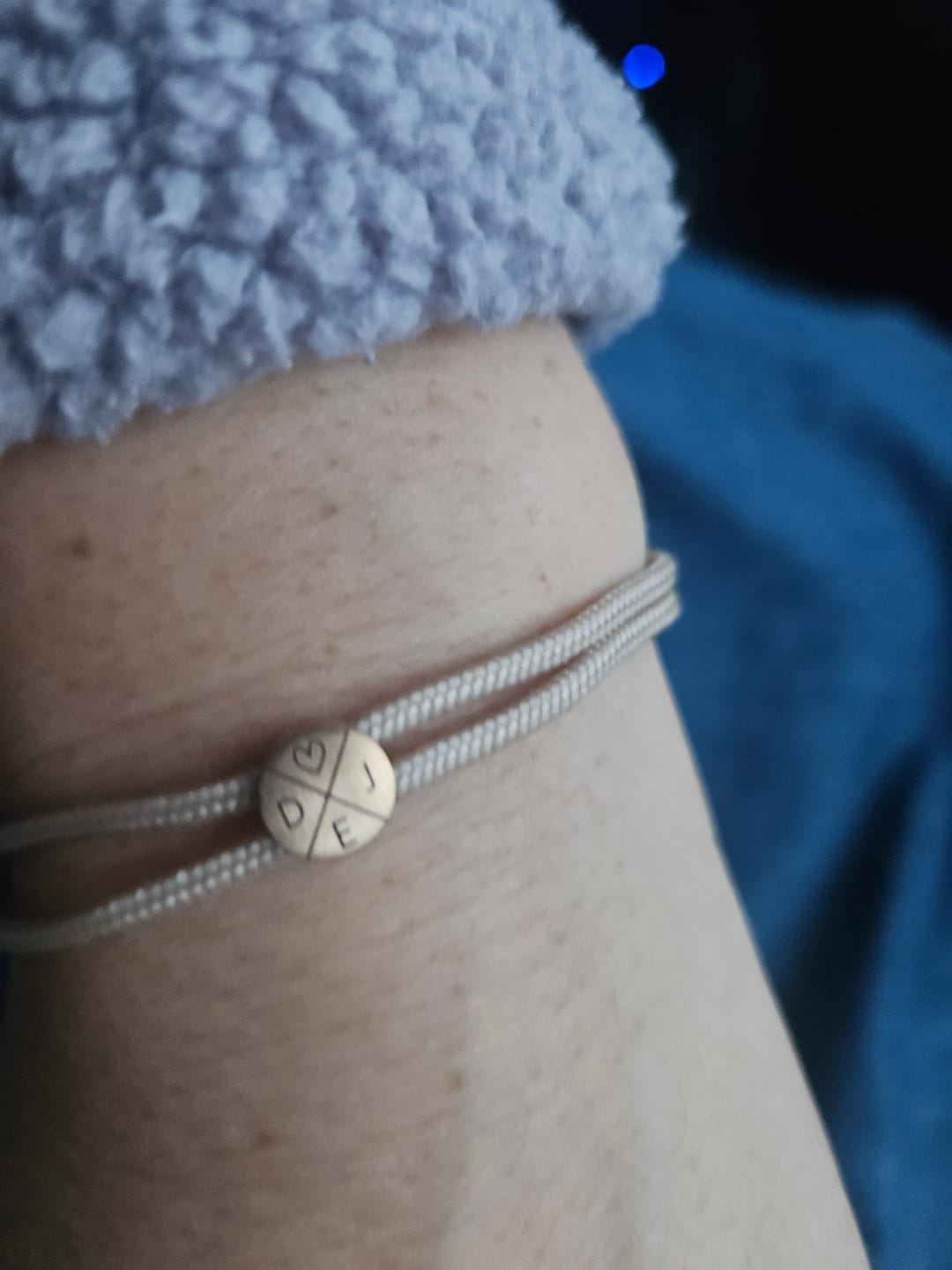 Customer photo review of Gravur Armband LITTLE MAUI SYMBOL INITIALE