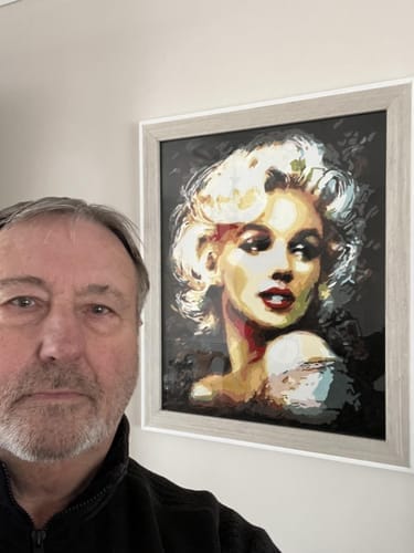 Customer photo review of Marilyn Monroe Magnifique Femme