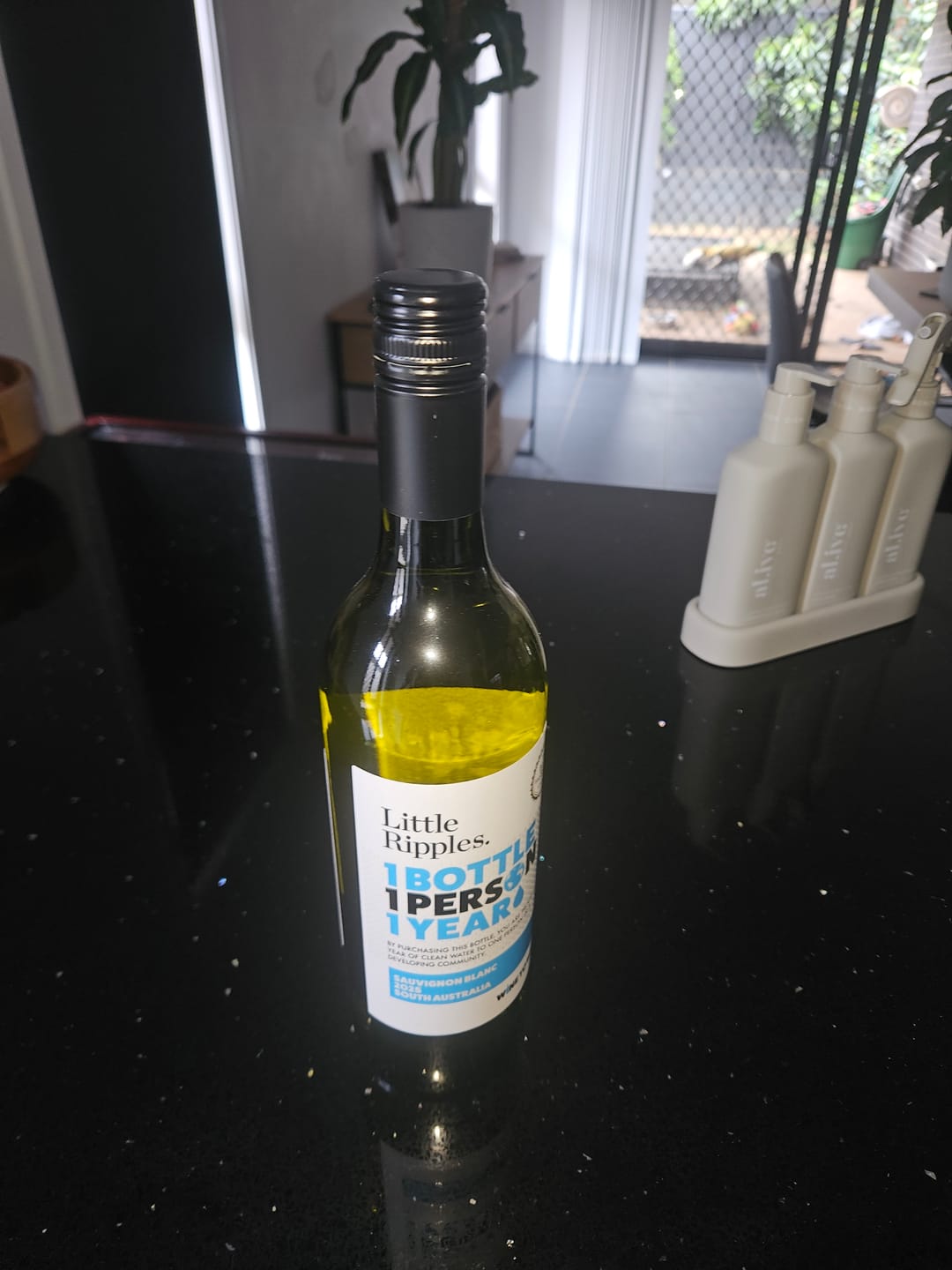 Customer photo review of Zero Sugar Sauvignon Blanc – Australian White Wine | 6 Pack