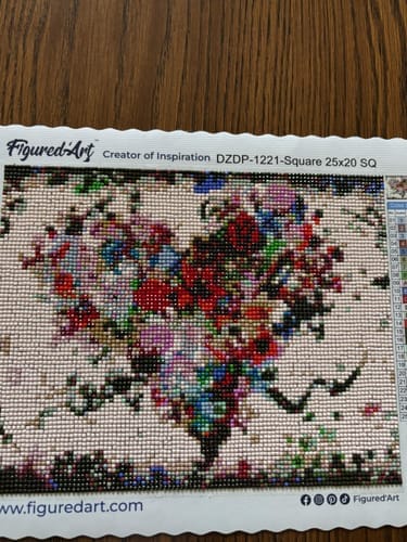 Customer photo review of Broderie Diamant - Coeur Graffiti