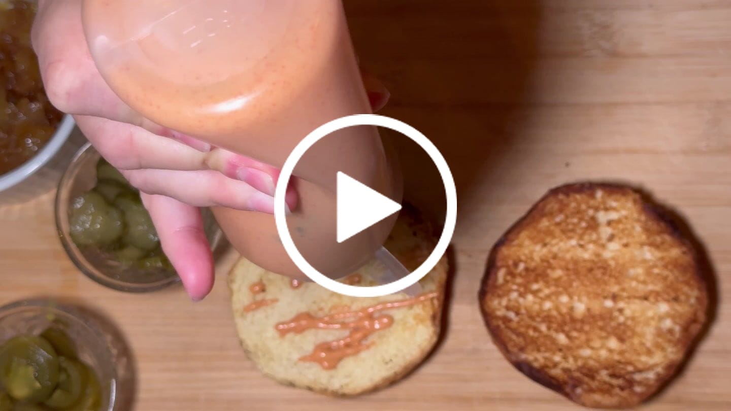 Customer video review of Brander Easy Squeezy Sauce Bottles