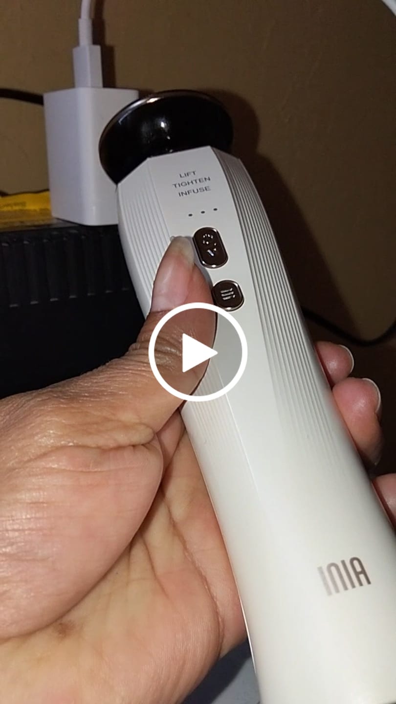 Customer video review of INIA FLARE Dispositivo Facial de Microcorriente