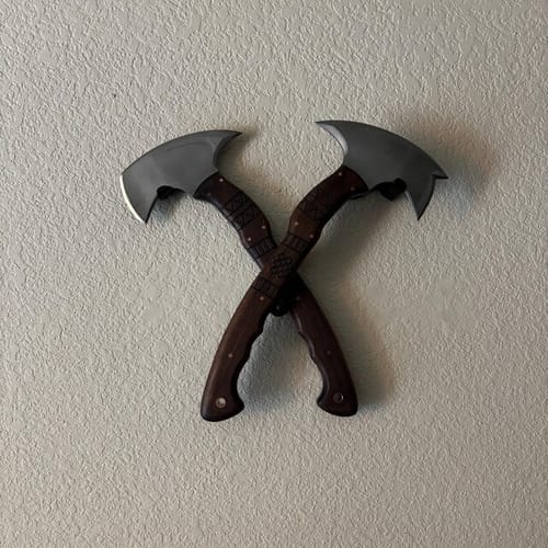 Customer photo review of Hand forged tomahawk "Nanook"