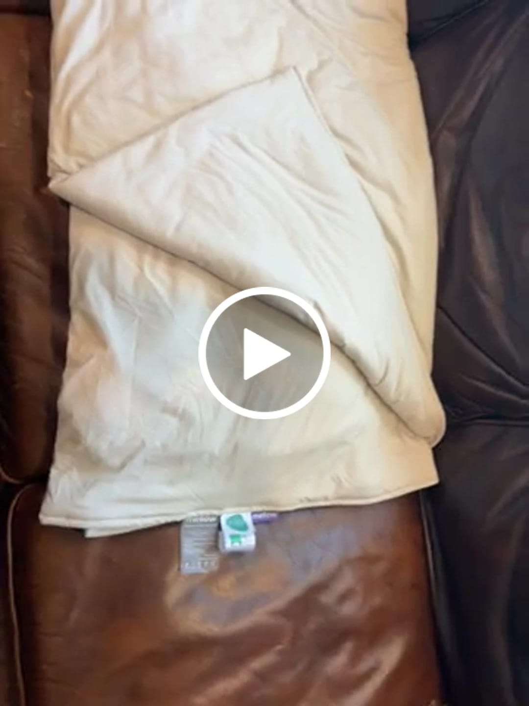 Customer video review of CloudCool Cooling Comforter