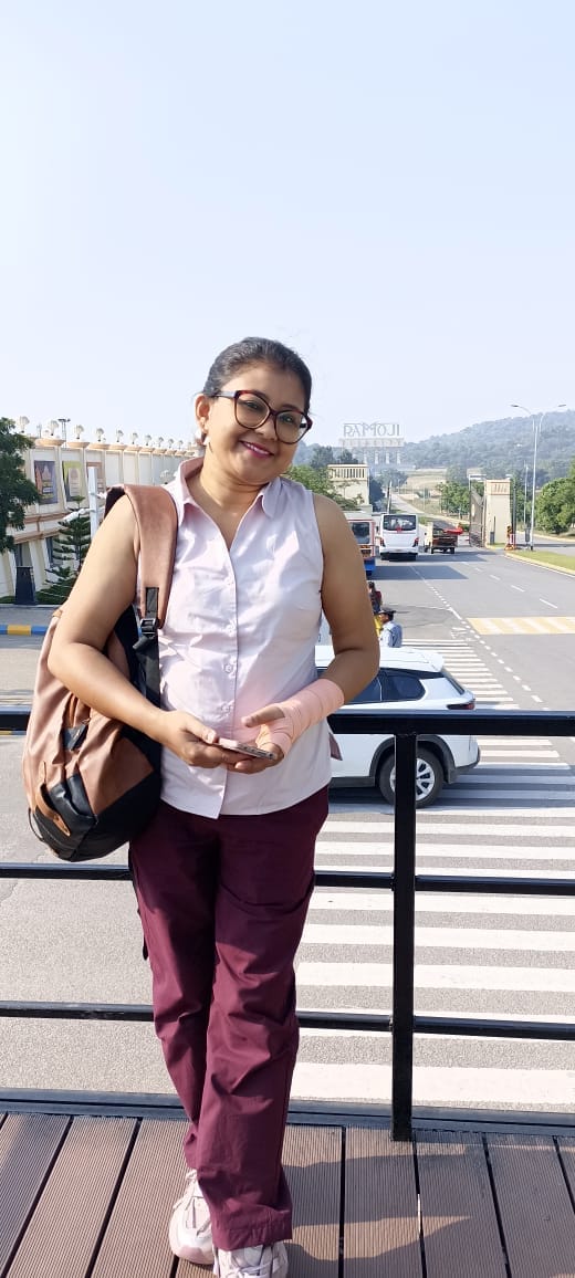 Customer photo review of Women Mauve Pink Better Cotton Sleeveless Shirt