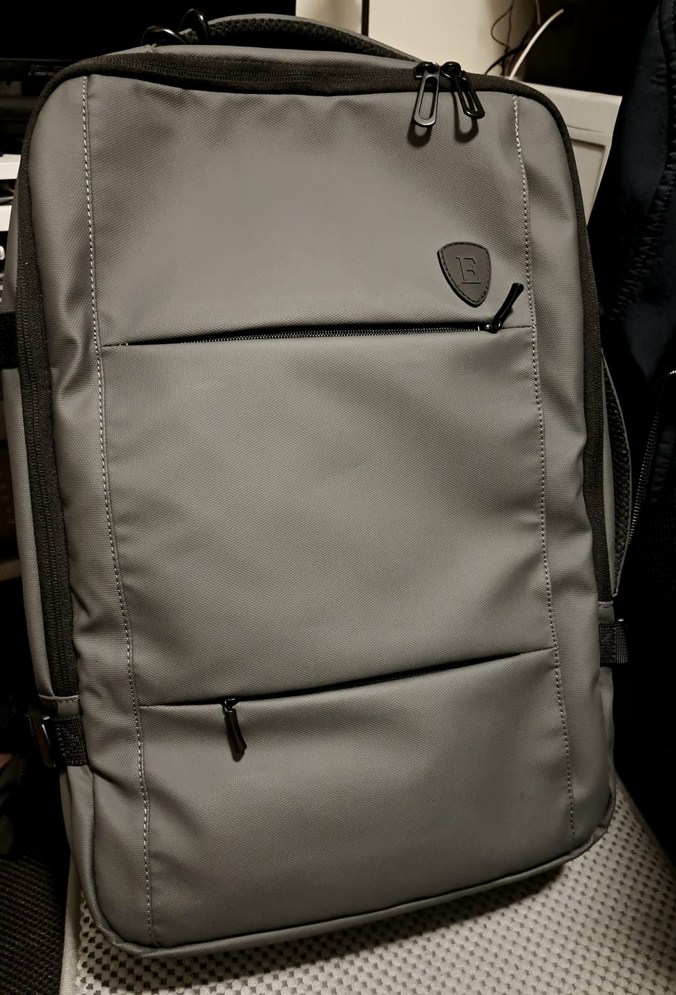 Customer photo review of The Expandable Dark Gray