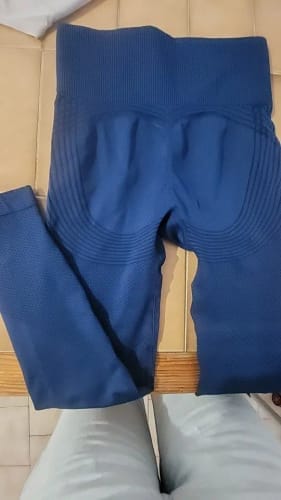 Customer photo review of Slimpur™ | Anti-Cellulite 3D-Leggings für glattere Haut & leichte Beine