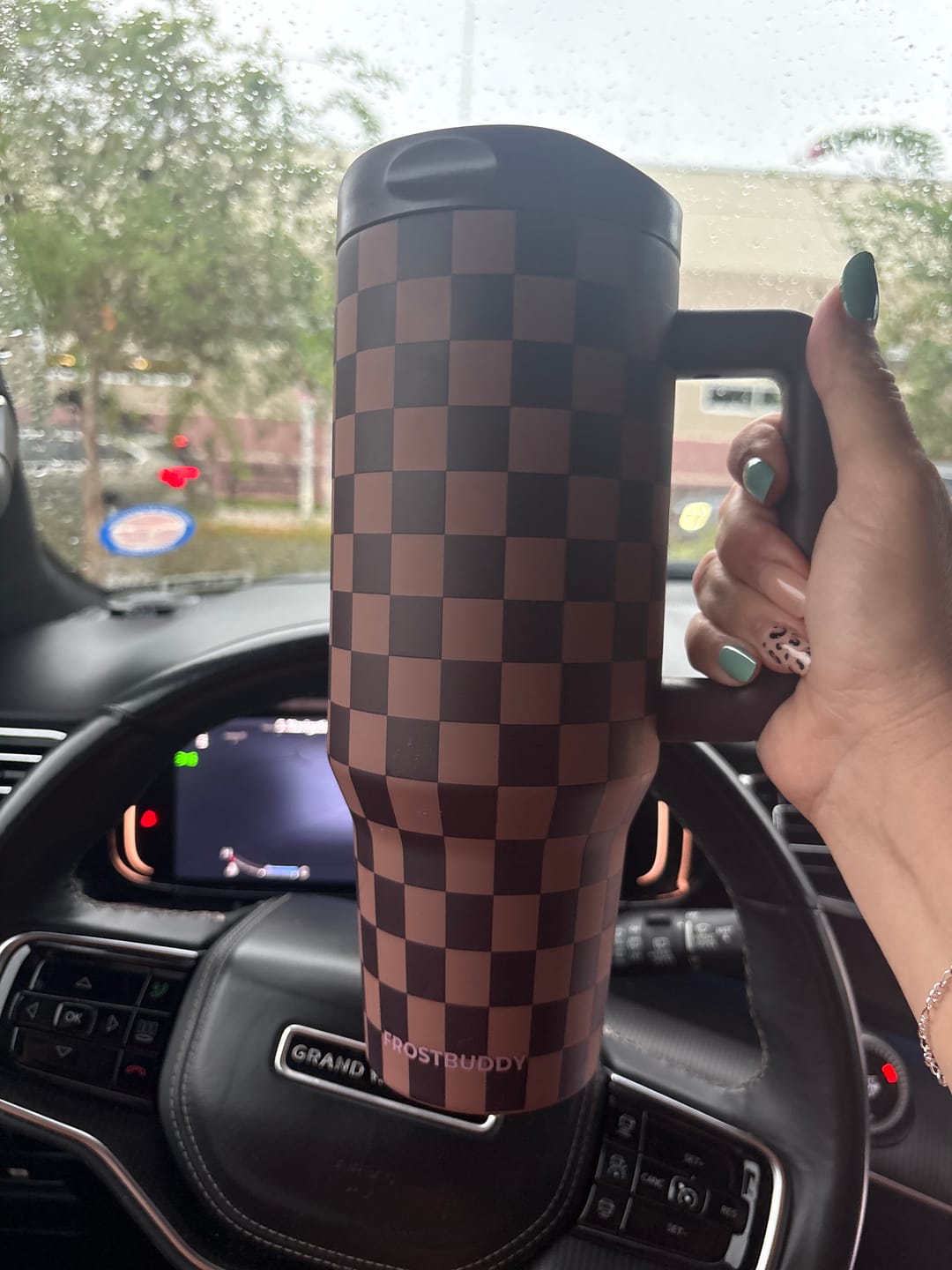 Customer photo review of Thicc Buddy 40oz | Espresso Checkered