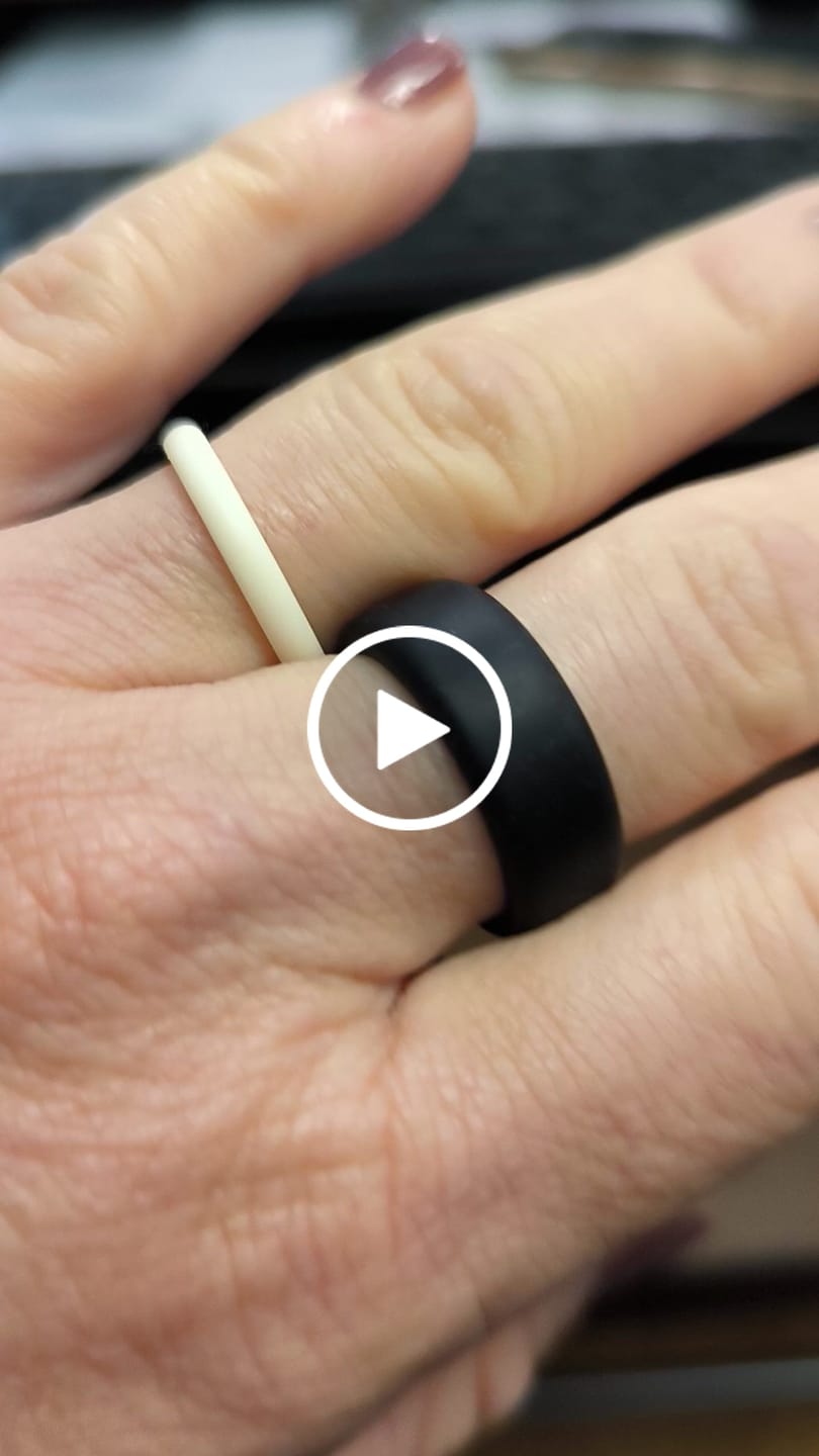 Customer video review of The Obsidian - Silicone Ring