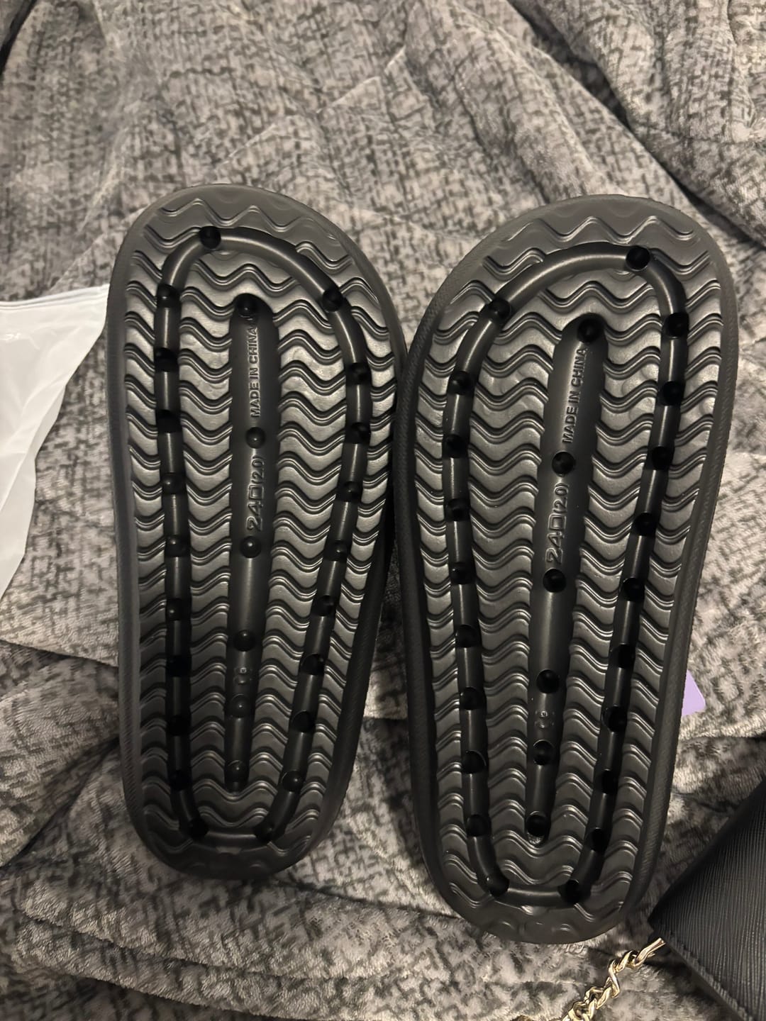Customer photo review of Cloud Slides - Original Cushion Comfort