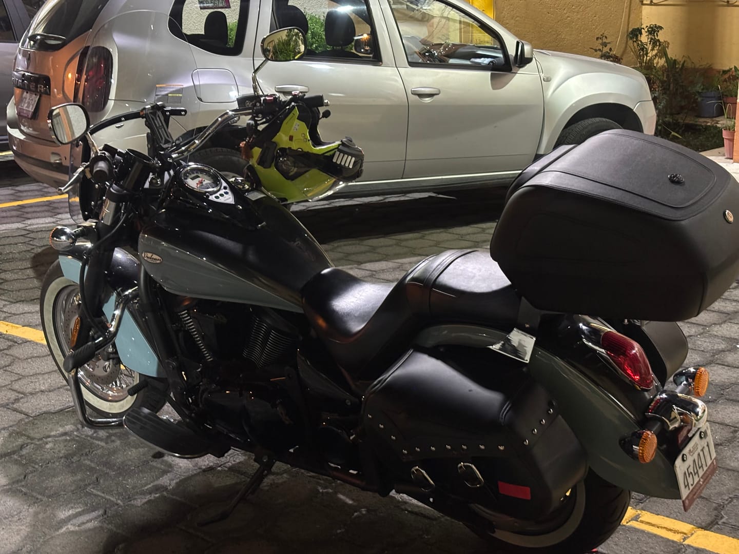 Customer photo review of 42L - Challenger XL Leather Wrapped Hard Motorcycle Trunk