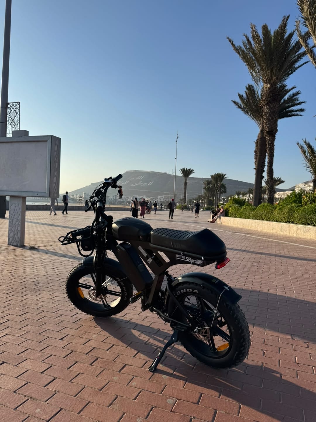 Customer photo review of S8 Vintage Power Max – Double Batterie 120KM | 750W | 50Km/h | Autonomie Longue Durée | pneu large tout-terrain de 20 pouces.