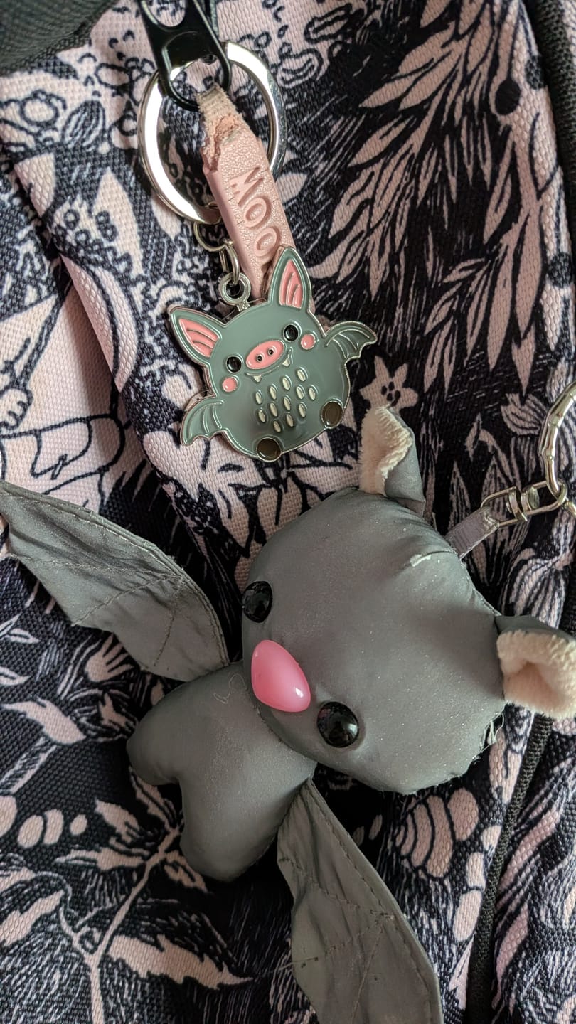 Customer photo review of Fledermaus-Schlüsselanhänger – Kleiner Begleiter für Schlüssel & Tasche