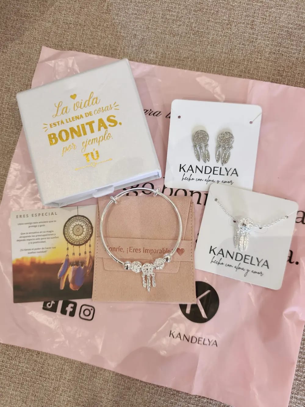 Customer photo review of Kandelya Sueños