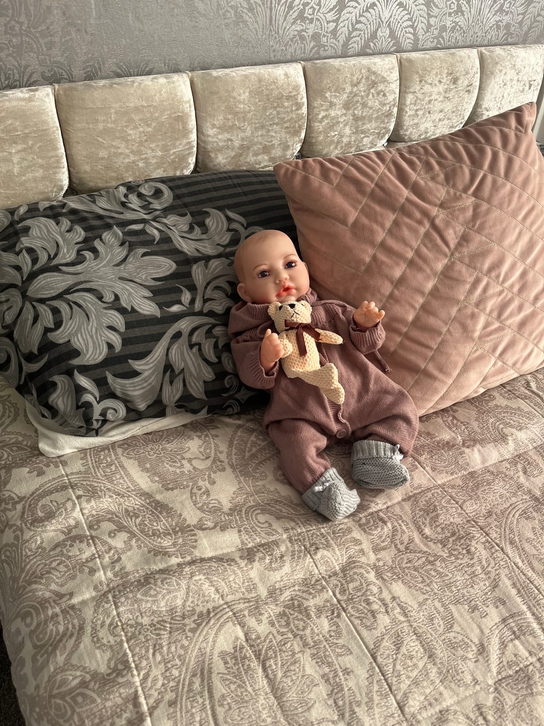 Customer photo review of Alex 18" Lifelike Reborn Baby Doll