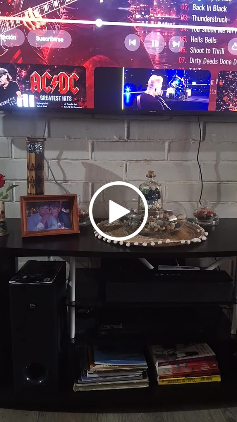 Customer video review of Barra De Sonido Soundbar Blik Surreal80 80W