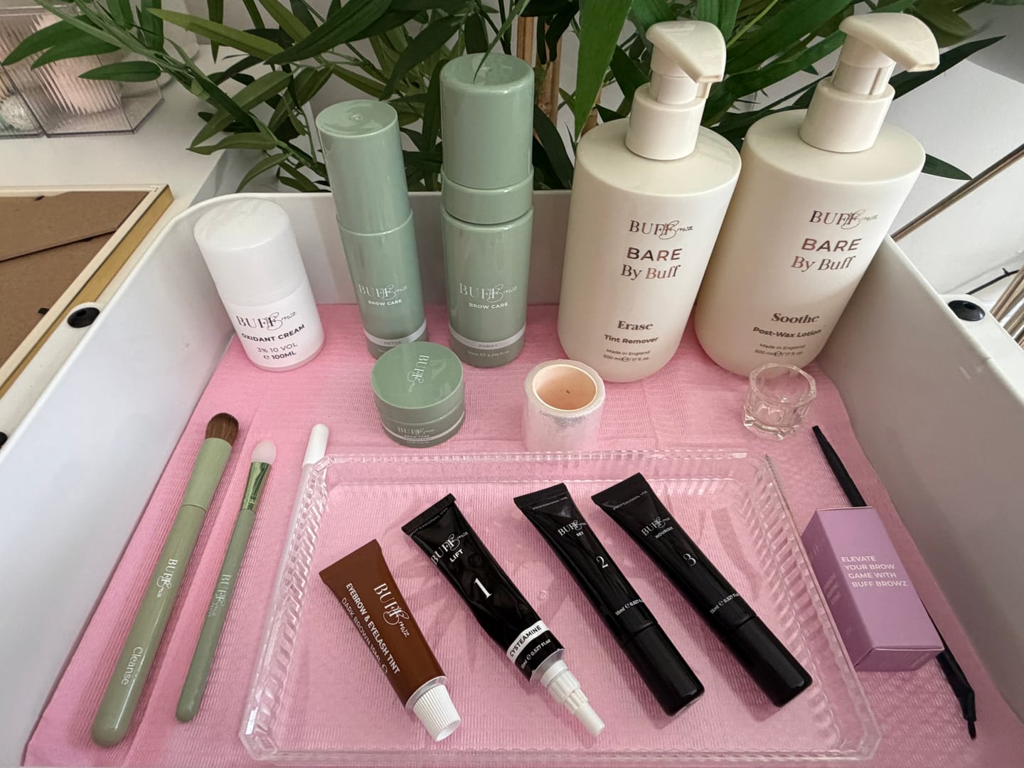 Customer photo review of Brow Care - Heavenly Balm - 20g