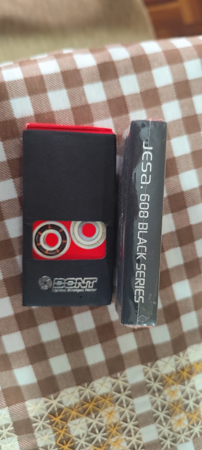 Customer photo review of Jesa 608 Black Series Inline Skate Bearings