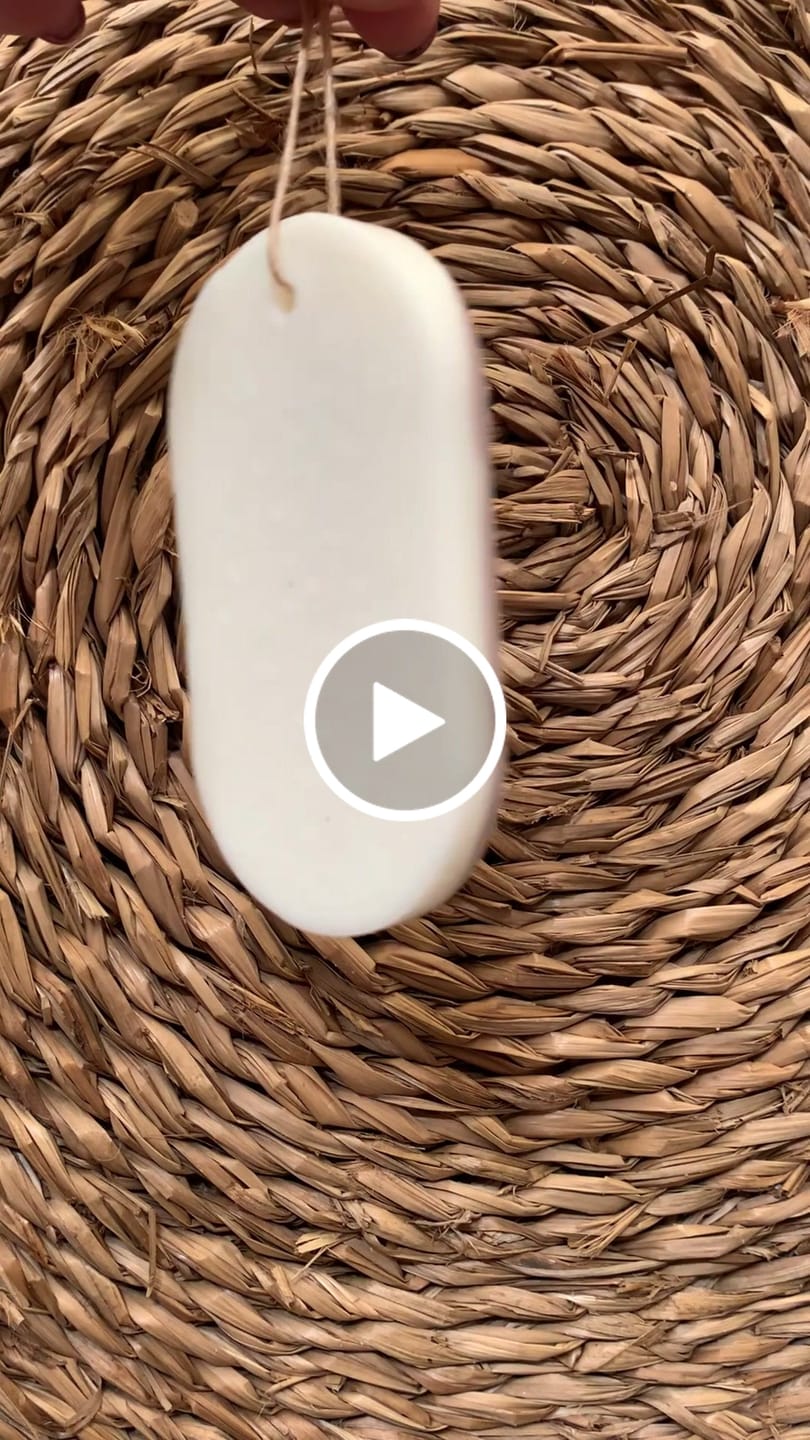 Customer video review of Fragancia NENUCO