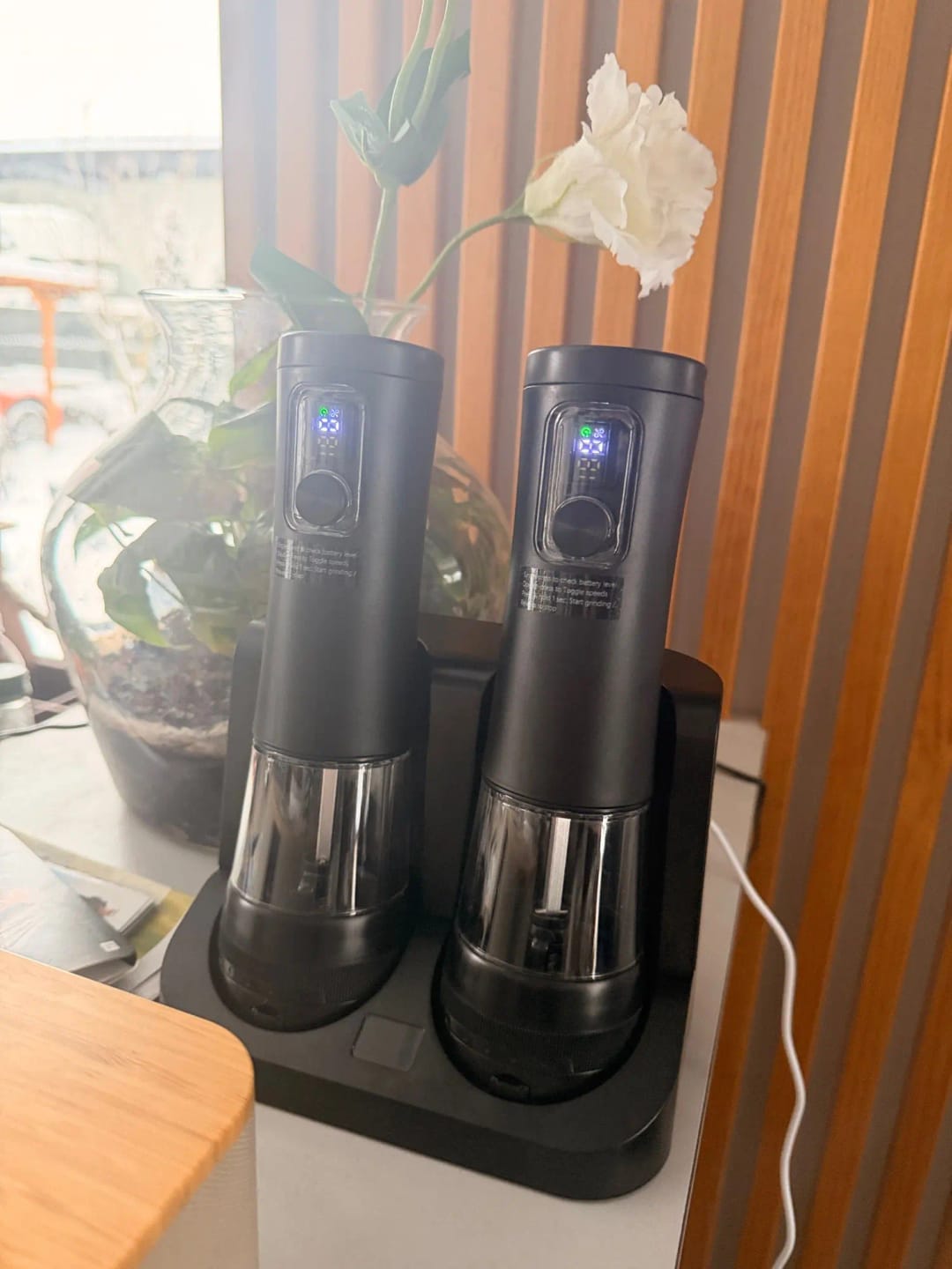 Customer photo review of Cozymere Electric Salt & Pepper Grinder Set