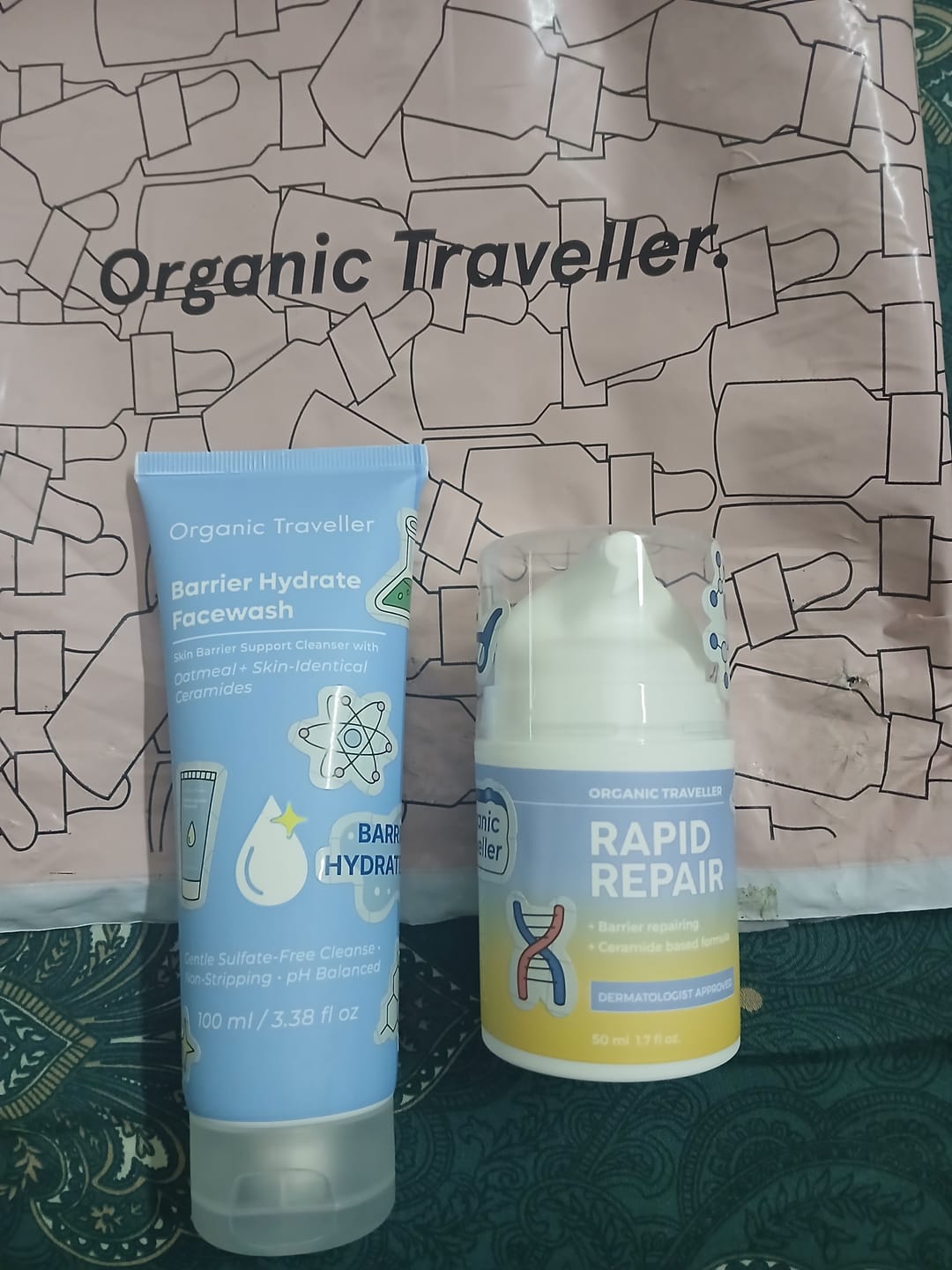 Customer photo review of Barrier Hydrate Facewash