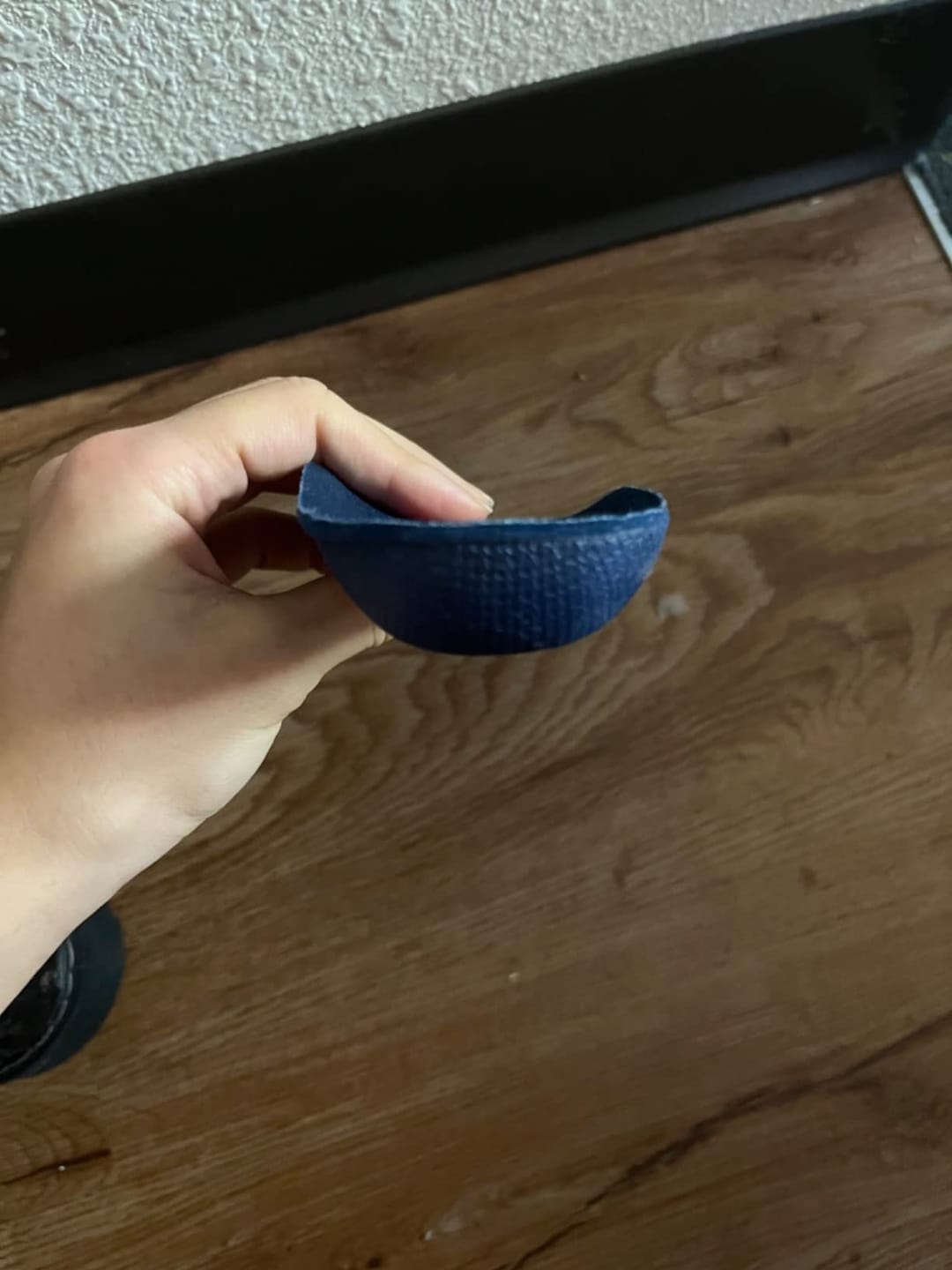Customer photo review of EASYFEET Blue Model - Narrow Orthotic Insoles for All-Day Comfort (Medium Arch)