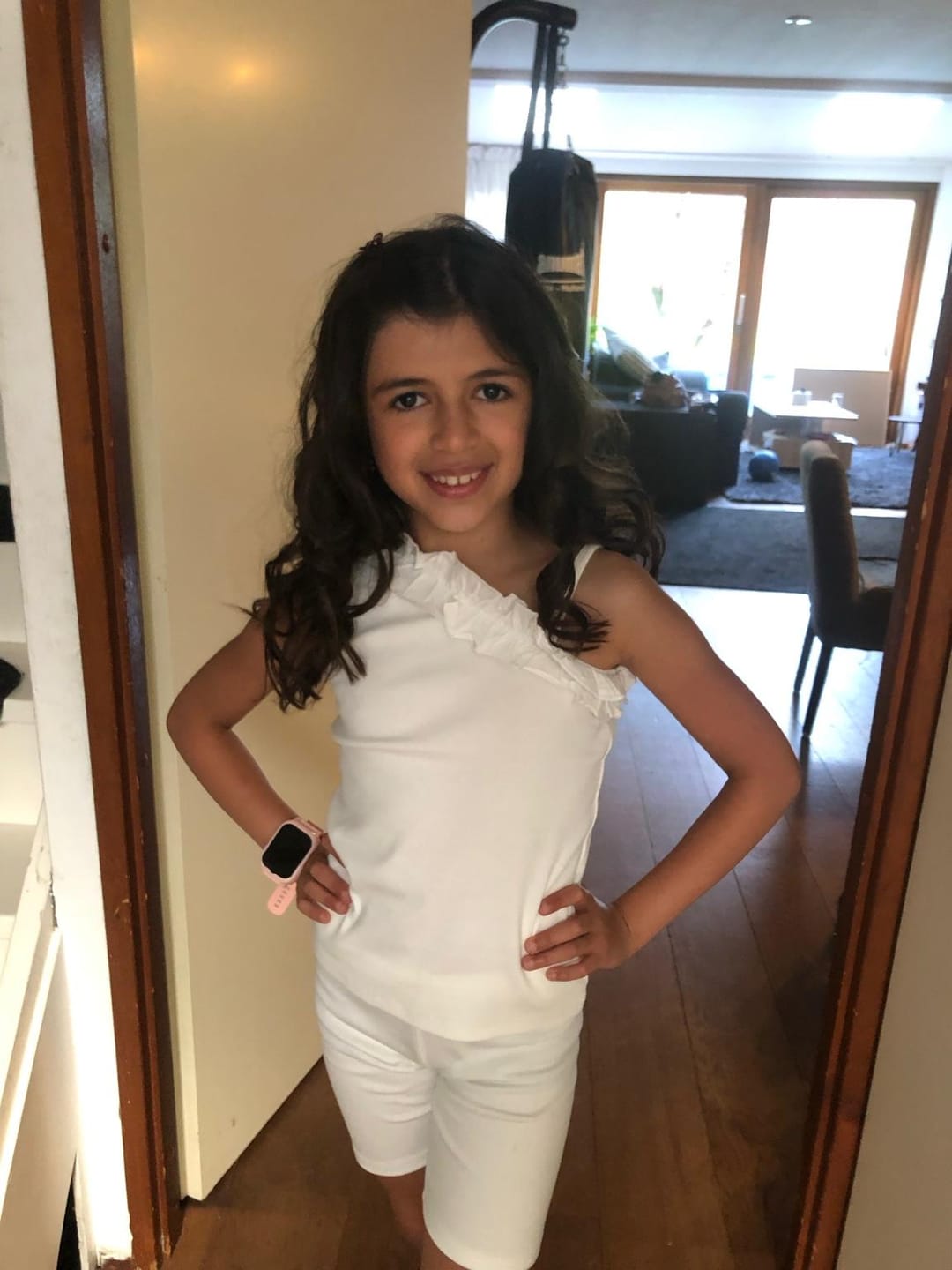 Customer photo review of Milana Shines
