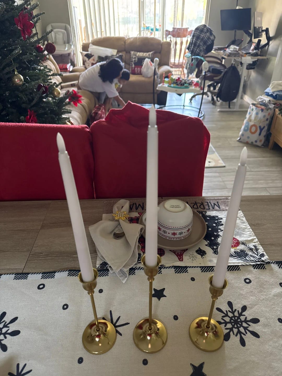 Customer photo review of Cozymere Flameless Taper Candles