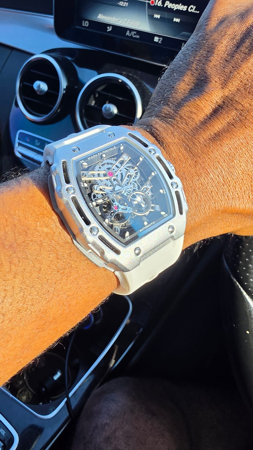 Customer photo review of Mark Fairwhale BARRELIX Men’s Automatic Watch Snow White