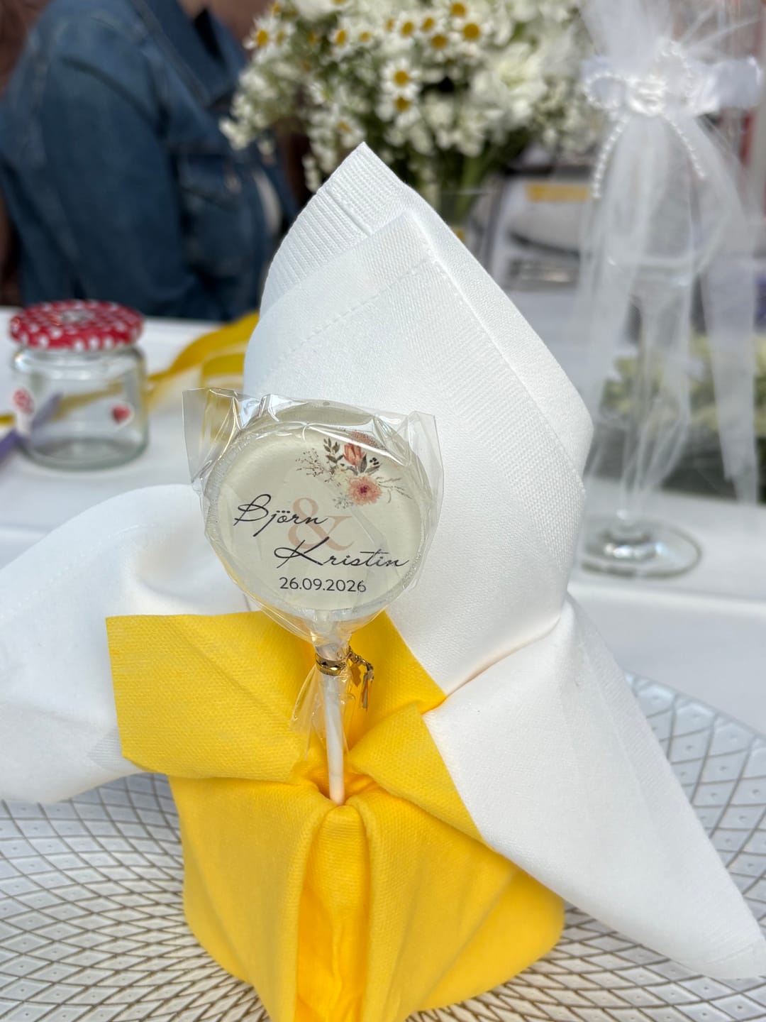 Customer photo review of Sarah & Tobias
