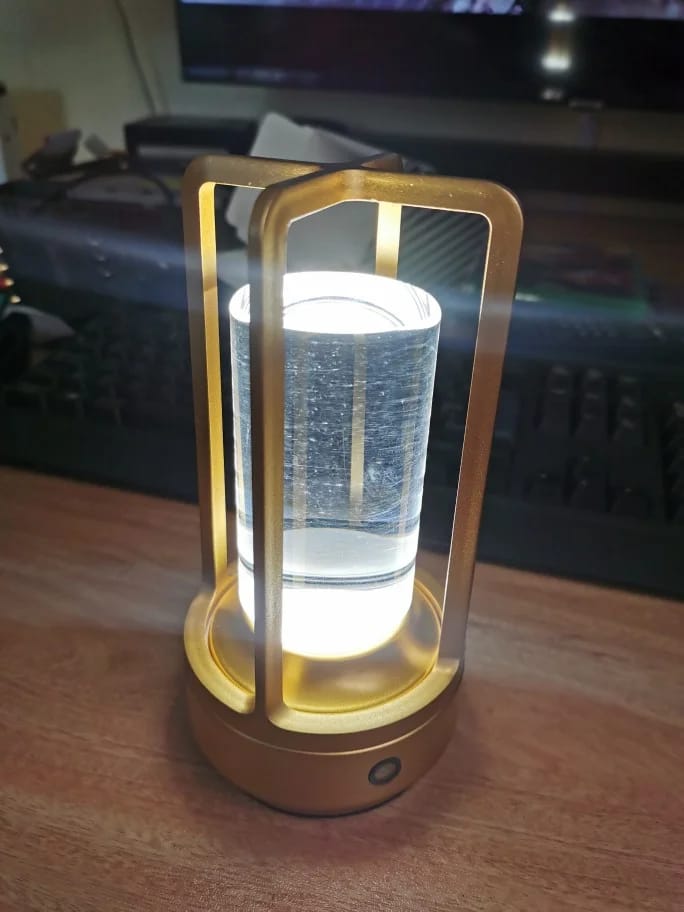 Customer photo review of Rechargeable Table Lamp, Open Aluminium Frame, Light Tube, 18 cm