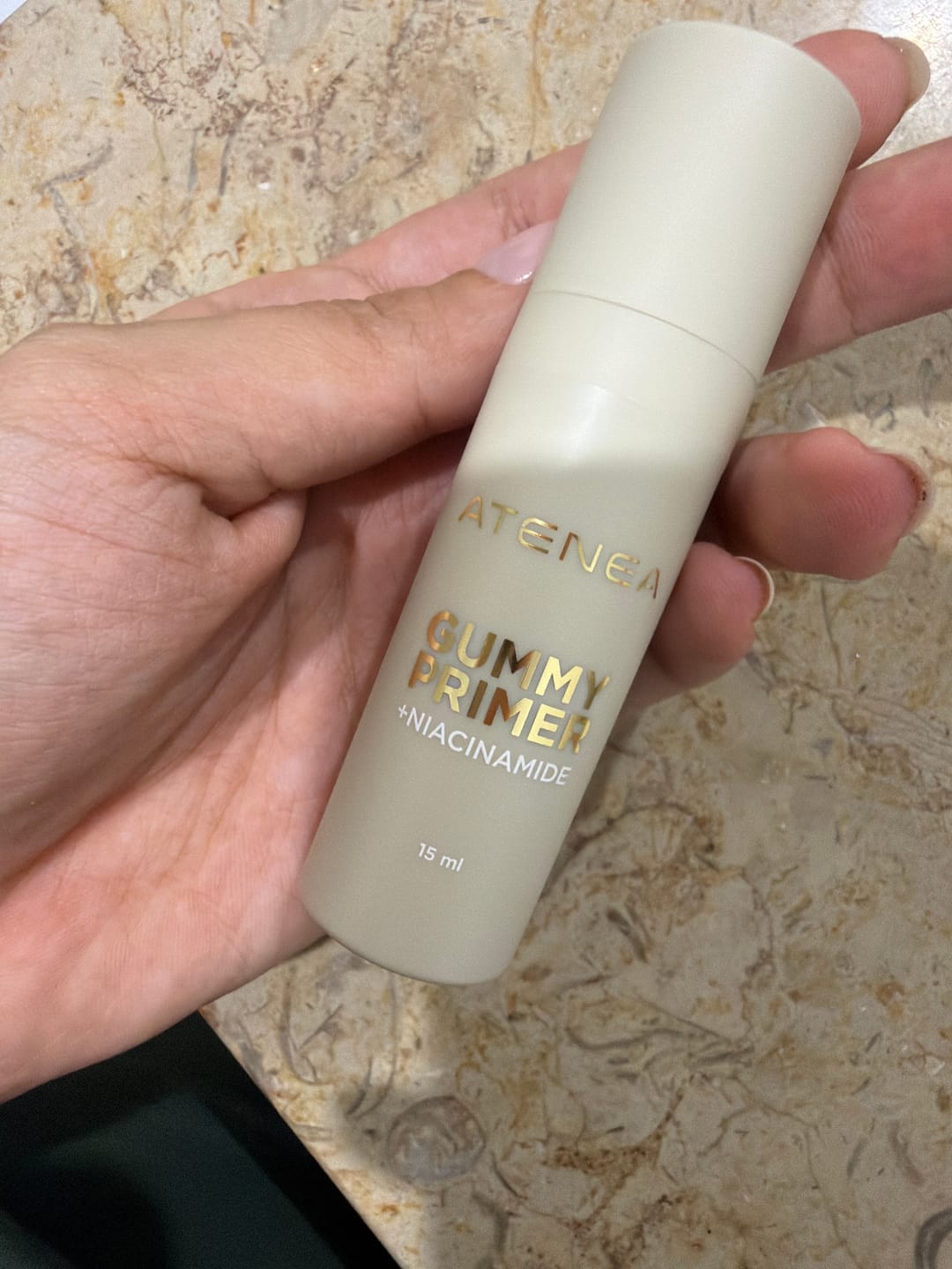 Customer photo review of GUMMY PRIMER TRAVEL SIZE