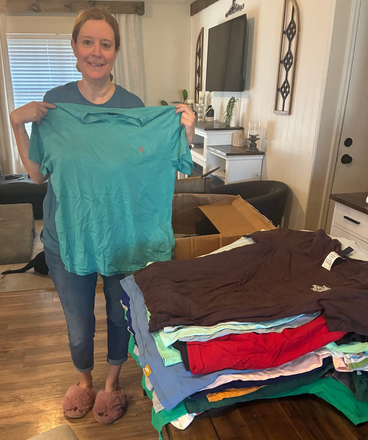 Customer photo review of Wholesale Branded T-Shirts (10 Pieces)