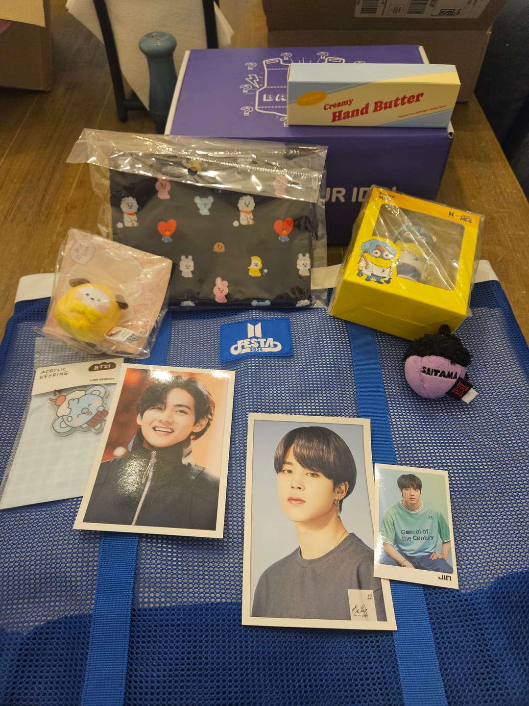 Customer photo review of BTS MYSTERY RANDOM BOX [RENEWAL VERSION]