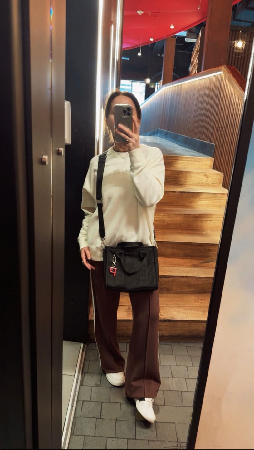 Customer photo review of Poleron Crewneck Cloud Dancer