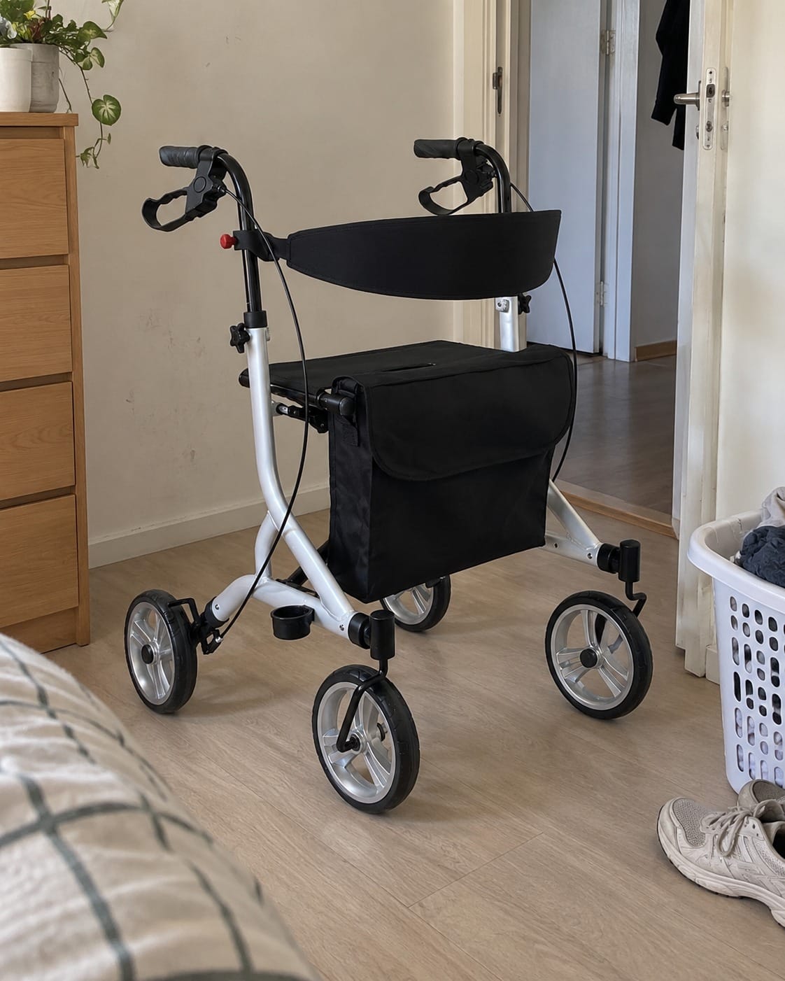 Customer photo review of Déambulateur Rollator UltraLight™