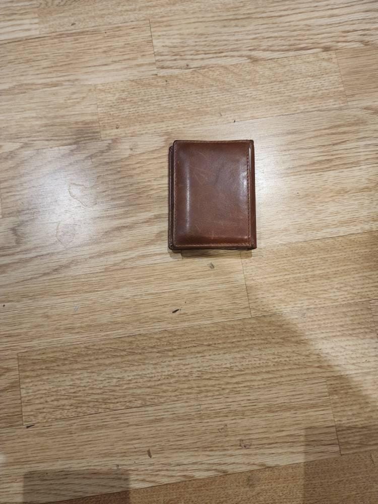 Customer photo review of Leather Card Holder For Men - Gino Tuscan