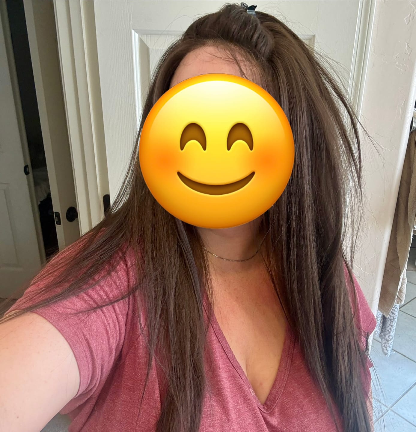 Customer photo review of Outre Perfect Hairline Nueblend Human Hair Blend Glueless Flex-Lace 13x6 Lace Frontal Wig - HHB-STRAIGHT 26"
