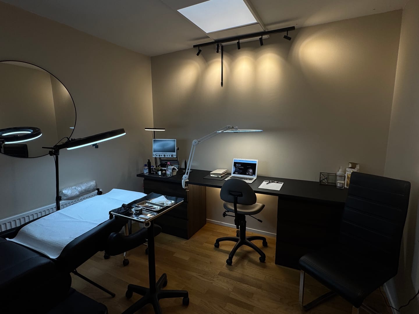 Customer photo review of Fotel kosmetyczny elektryczny Azzurro Lux 3m czarny