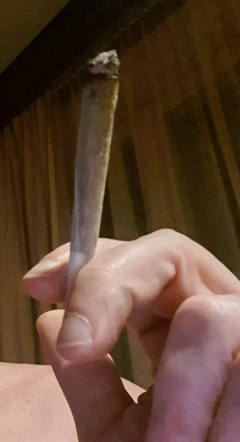 Customer photo review of THC-A 55% Hash Smurf Melt